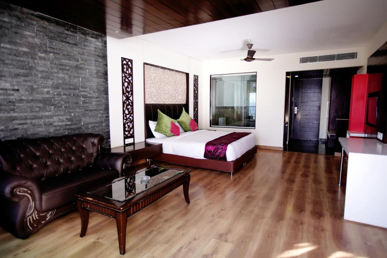 Jungle Livinn Resort Chail Exterior foto
