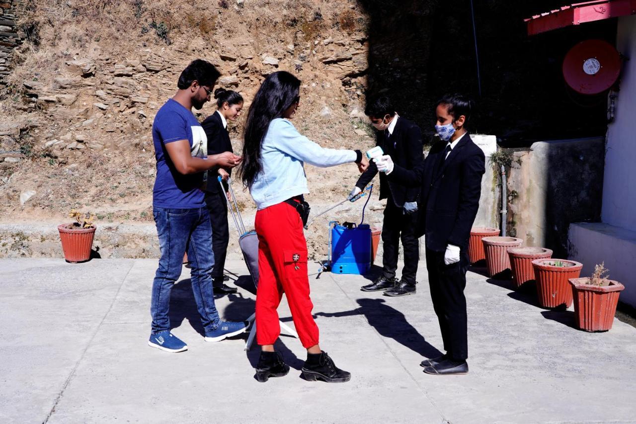 Jungle Livinn Resort Chail Exterior foto