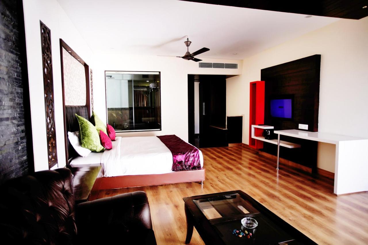 Jungle Livinn Resort Chail Exterior foto
