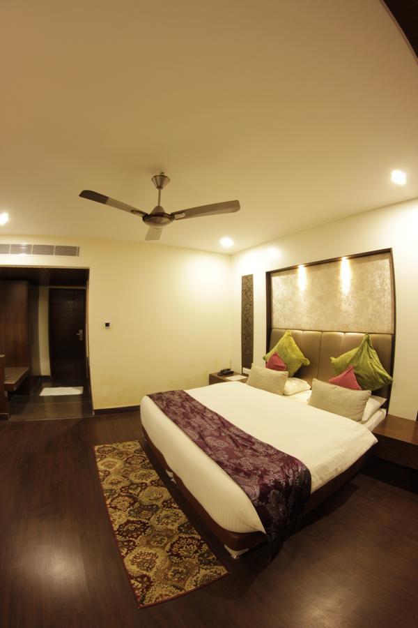 Jungle Livinn Resort Chail Exterior foto
